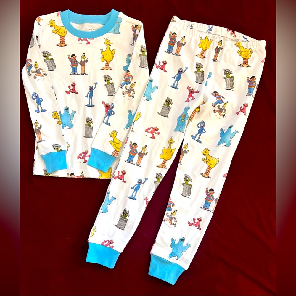 POTTERY BARN KIDS SESAME STREET 2 Pc PAJAMAS SET Size 6 EUC Cotton PJs
